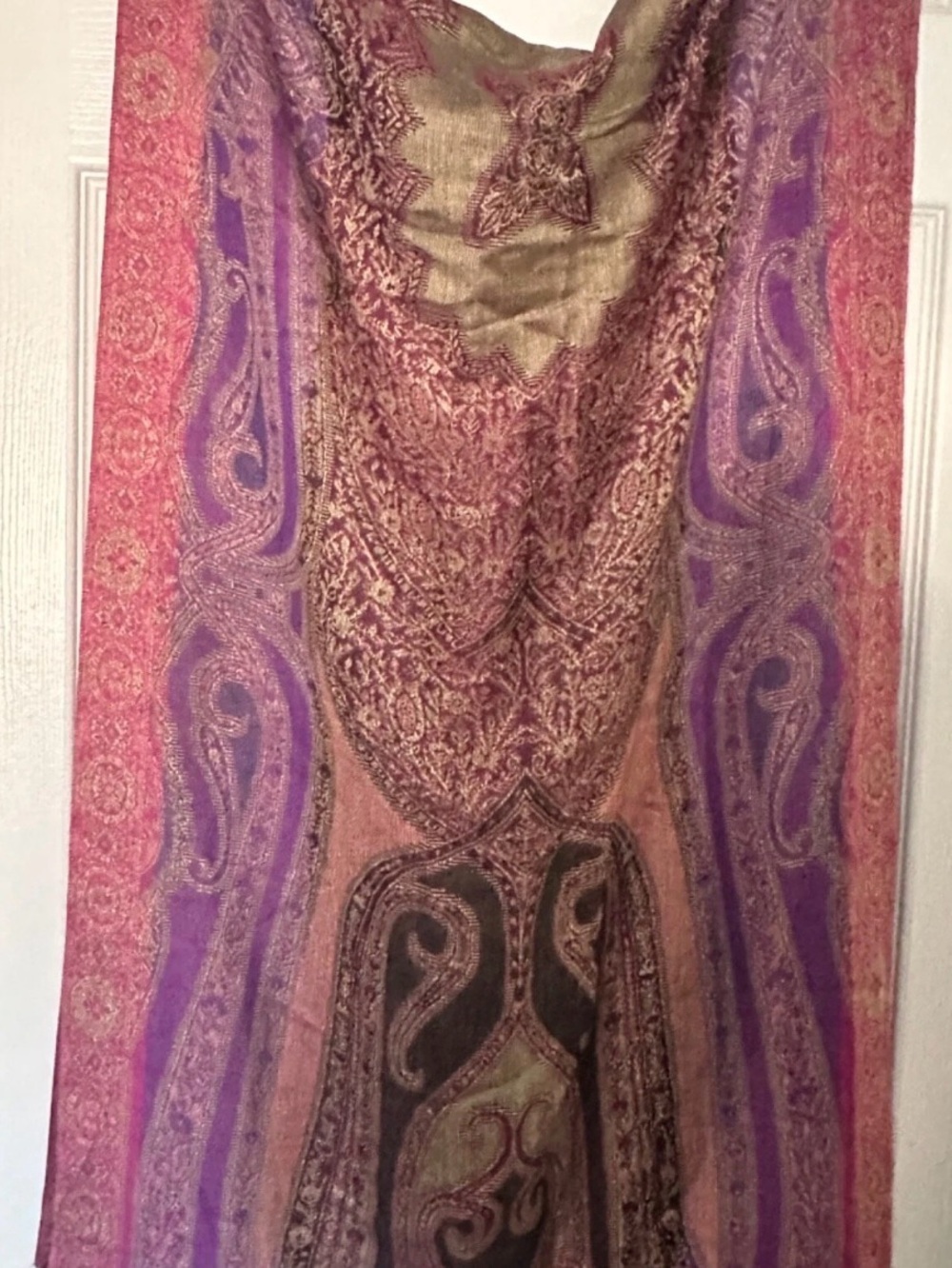 NWT~Collection Eighteen~Scarf/Wrap Pashmina~Paisley~Floral Print~”DEWBERRY”